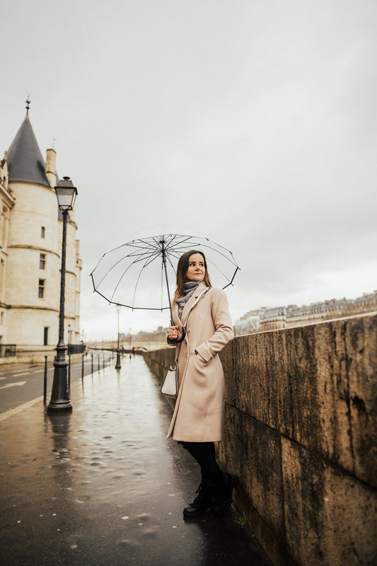 French Elegance in Modern Dating: Approaching Relationships with Style and Substance